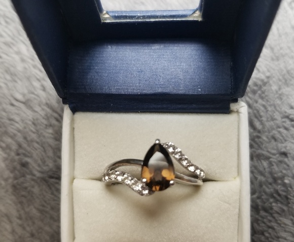 💎💎💎GORGEOUS NEW RING💎💎💎 - Picture 3 of 5